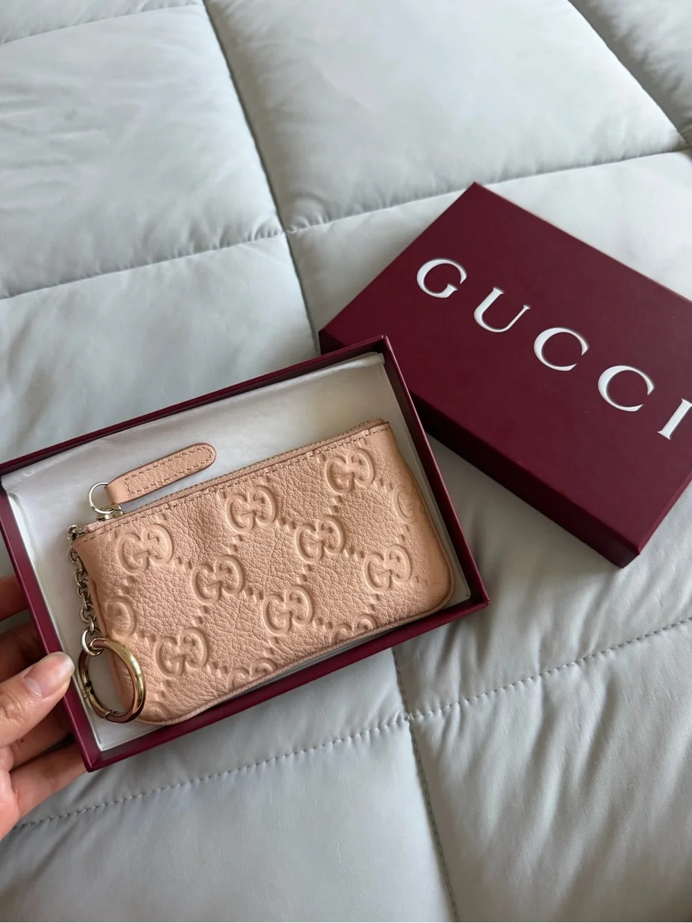 Gucci Embossed Leather Key & Card Pouch in Pale Pink